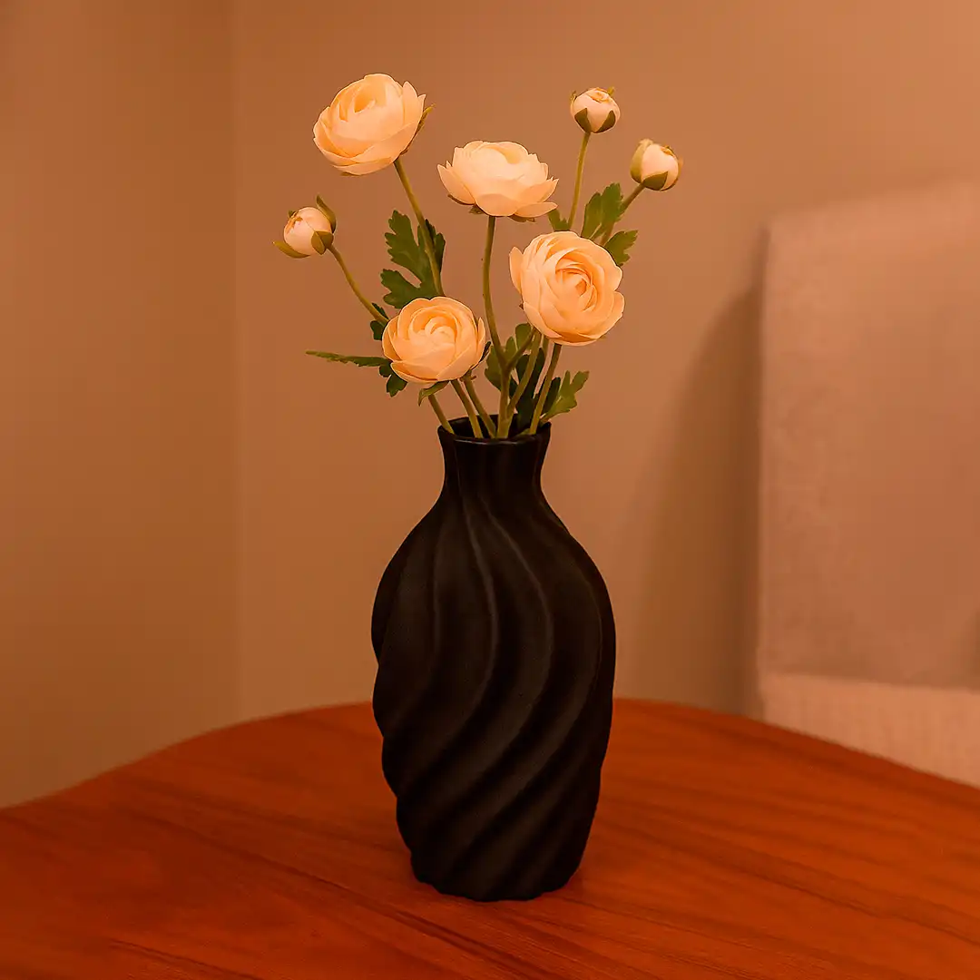 VASO DE PORCELANA DECORATIVO PRETO ONDULADO 20CM DESIGNE MODERNO