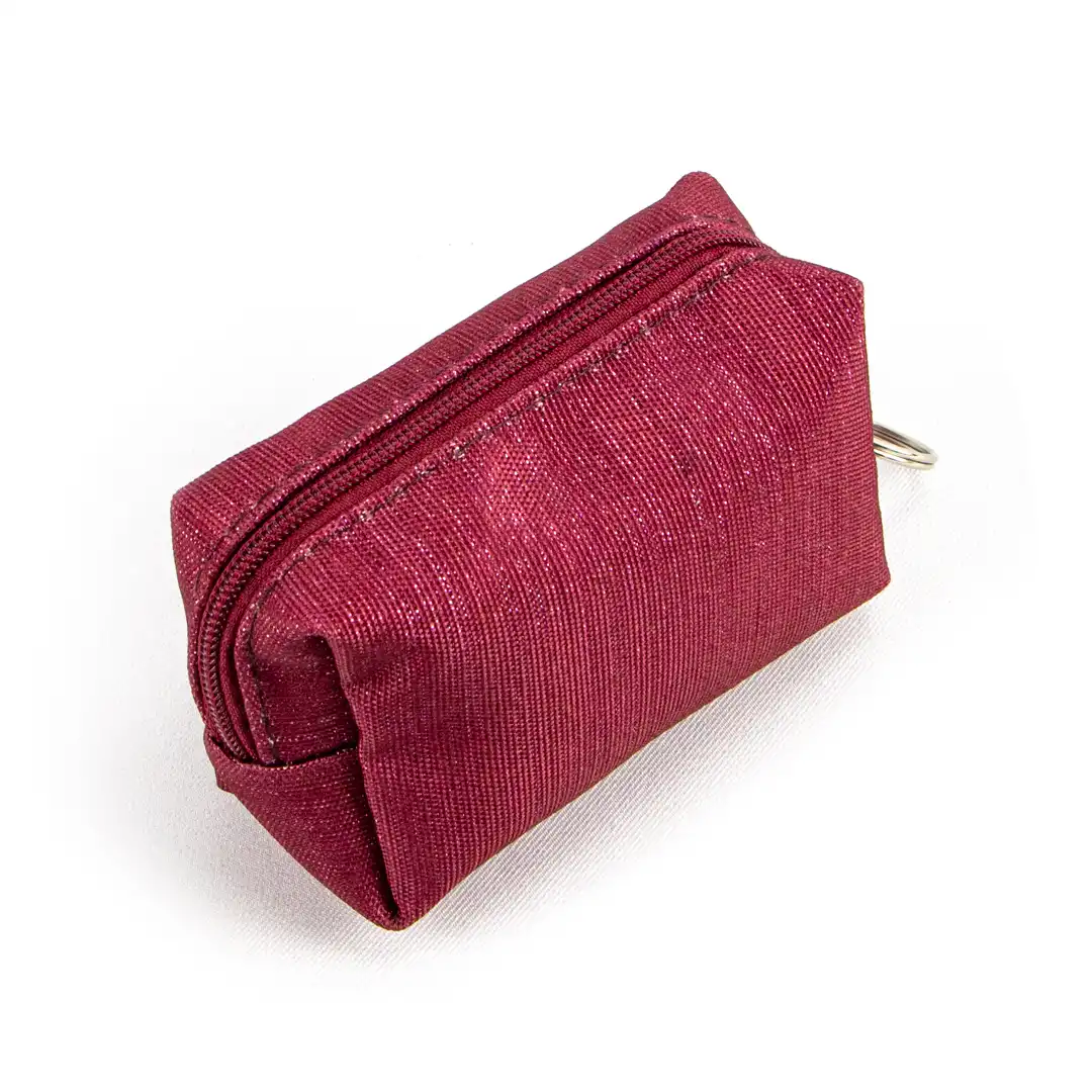 NECESSAIRE EM TECIDO COM ARGOLA