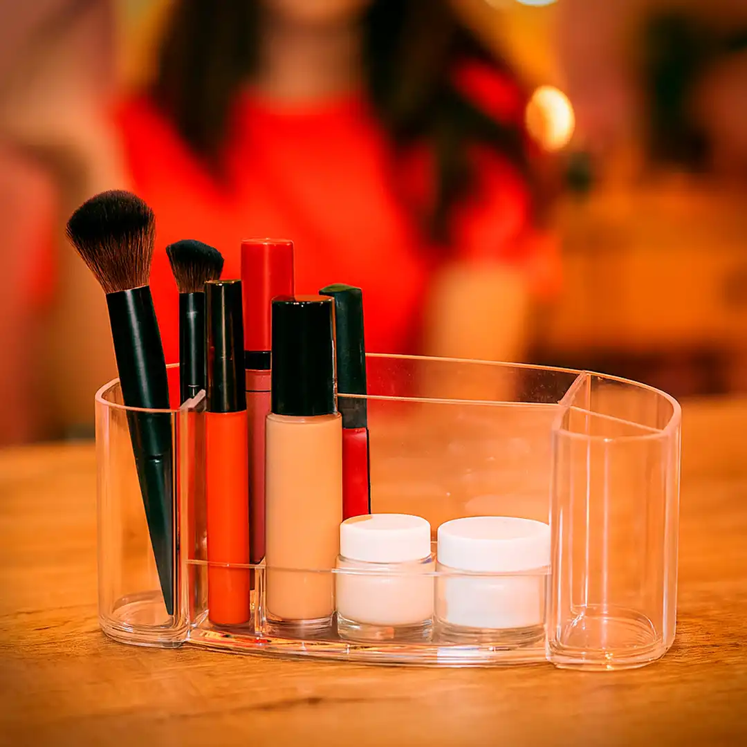 ORGANIZADOR ACRÍLICO MULTIÚSO COM 8 DIVISÓRIAS – TRANSPARENTE E COMPACTO

