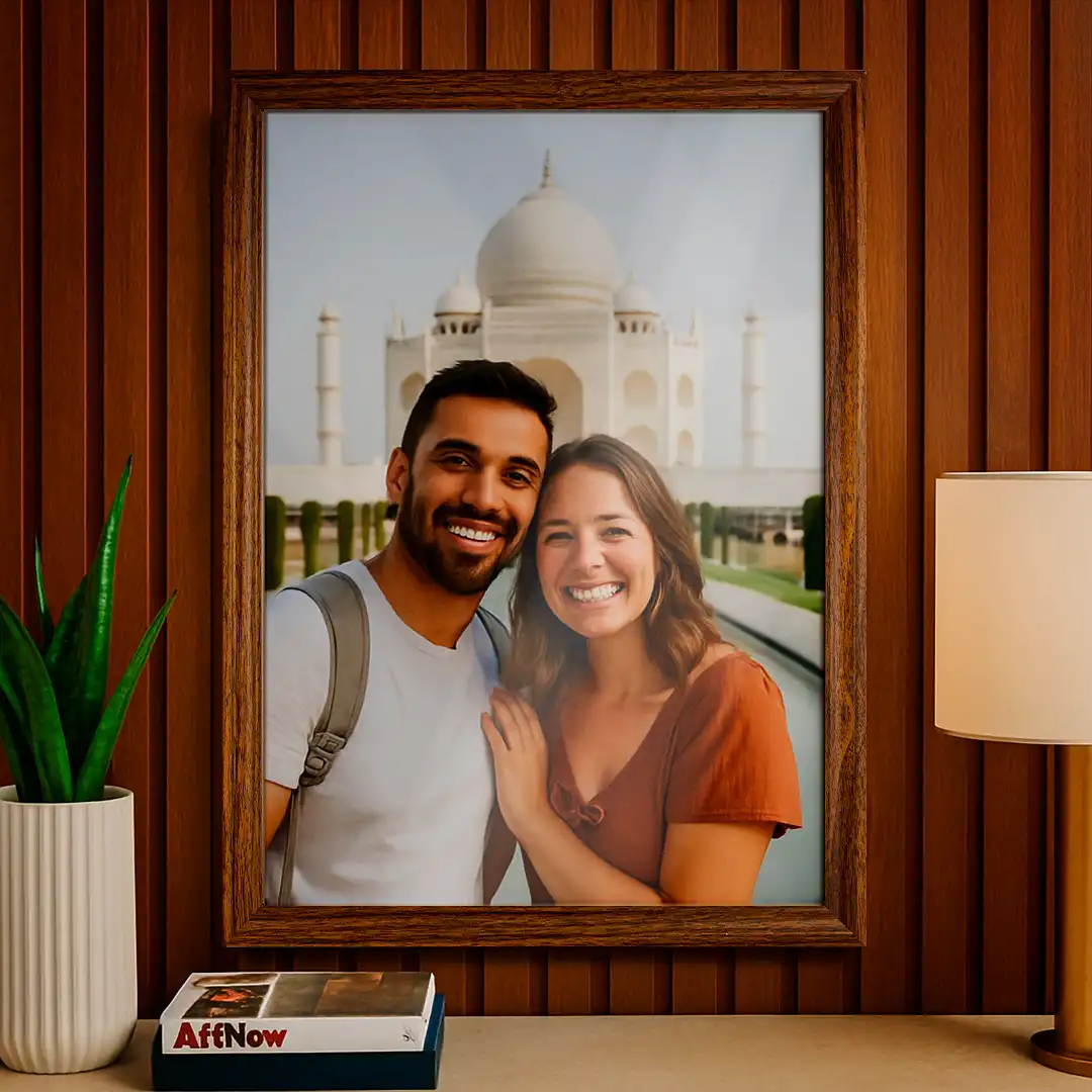 PORTA-RETRATO DECORATIVO A3 EM MDF MARROM COM PROTEÇÃO EM PLÁSTICO
