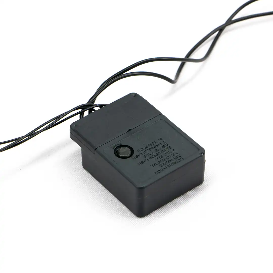 PISCA-PISCA DE NATAL 200 MICRO LÂMPADAS – COLORIDO 8 FUNÇÕES 4,15M