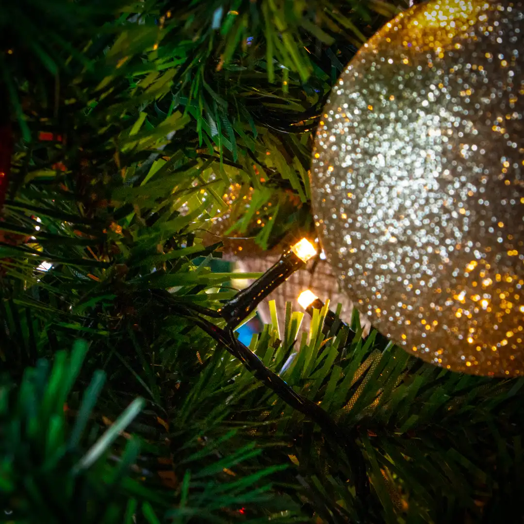 PISCA-PISCA DE NATAL 100 LEDS – BRANCO QUENTE 8 FUNÇÕES 9M