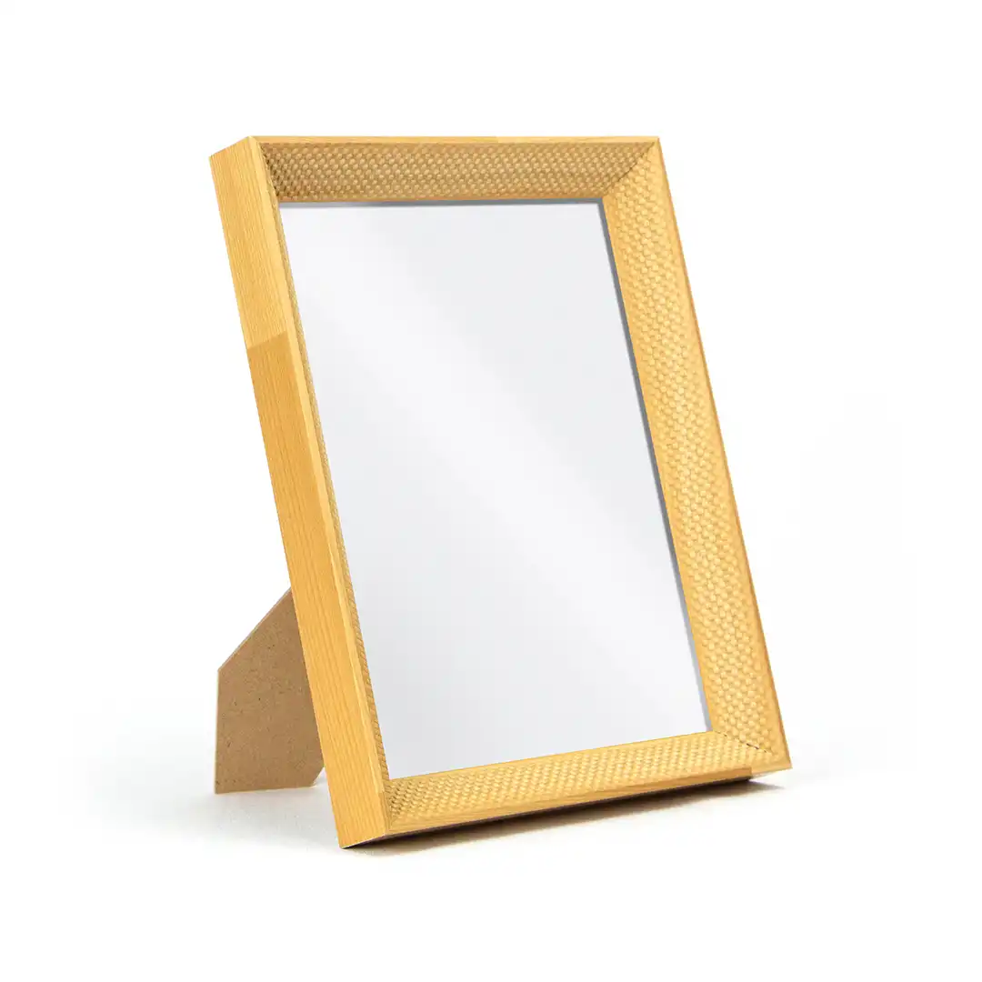 PORTA-RETRATO DECORATIVO 6X8CM EM MDF MADEIRA CLARA COM PROTEÇÃO EM PLÁSTICO
