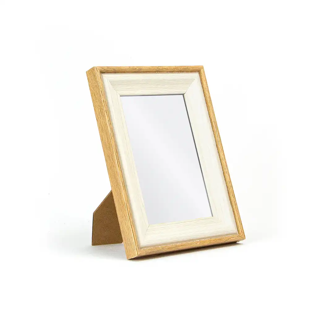 PORTA-RETRATO DECORATIVO 4x6CM EM MDF MADEIRA E BRANCO COM PROTEÇÃO EM PLÁSTICO