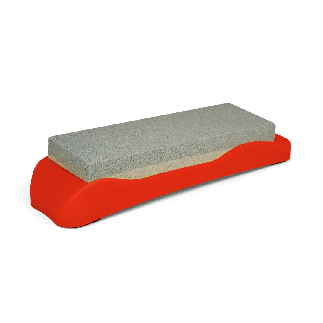 AMOLADOR DE FACAS COM BASE ANTIDERRAPANTE VERMELHO – 18CM