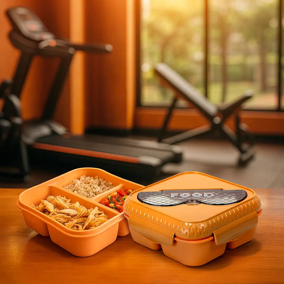 POTE MARMITA PLÁSTICO BEGE COM TAMPA, COLHER E GARFO INCLUSOS