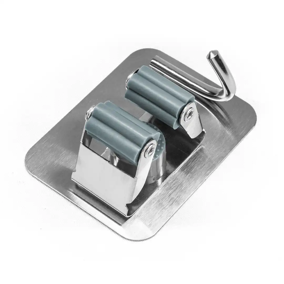 GANCHO METÁLICO ADESIVO PARA VASSOURAS E RODOS – MAX CLEAN