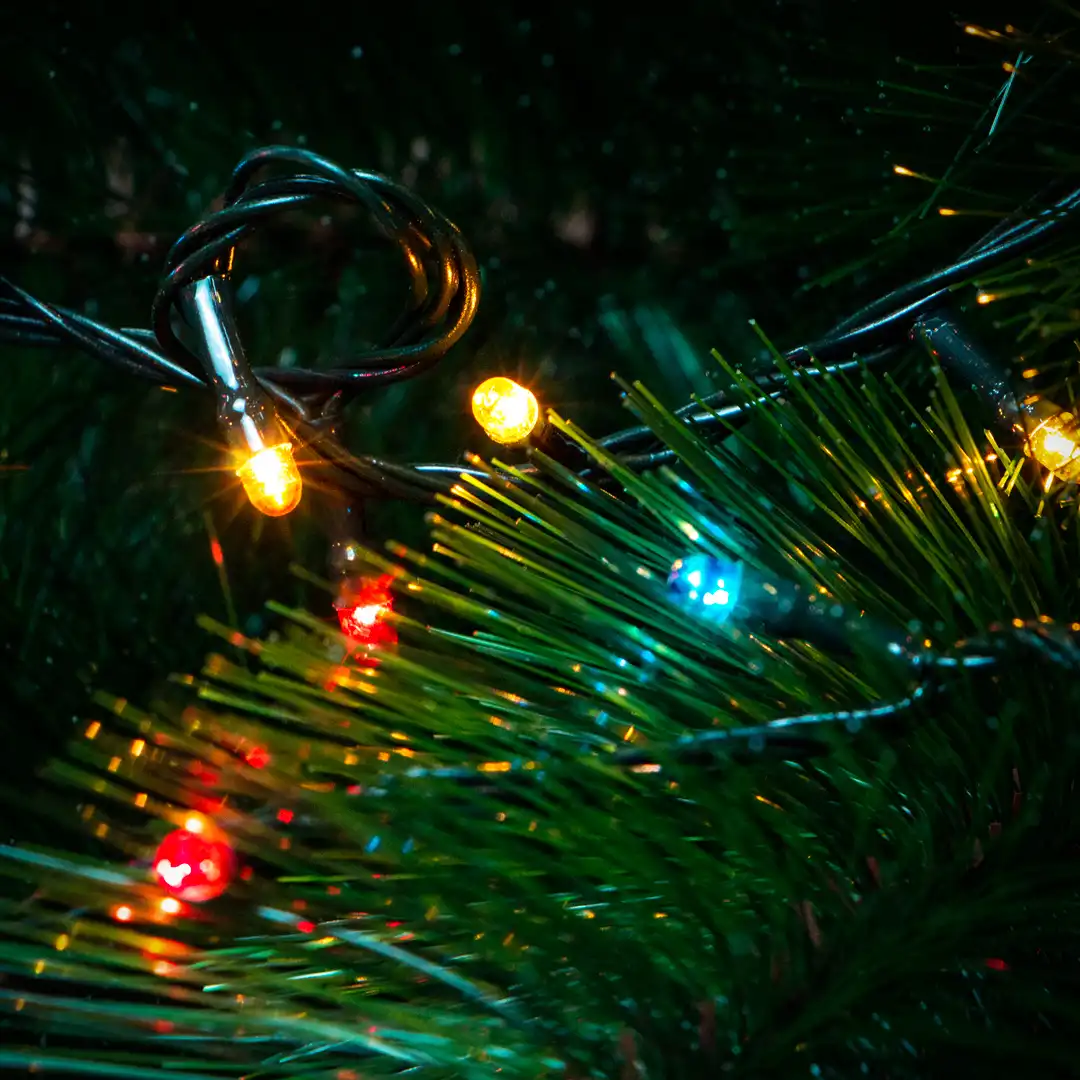 PISCA-PISCA DE NATAL 200 MICRO LÂMPADAS – COLORIDO 8 FUNÇÕES 4,15M