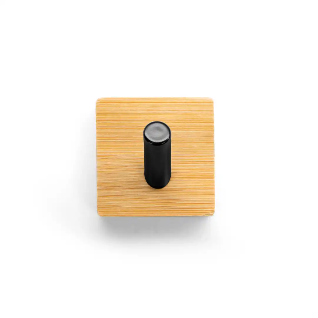 GANCHO ADESIVO DE PAREDE EM BAMBU – 4,5 CM