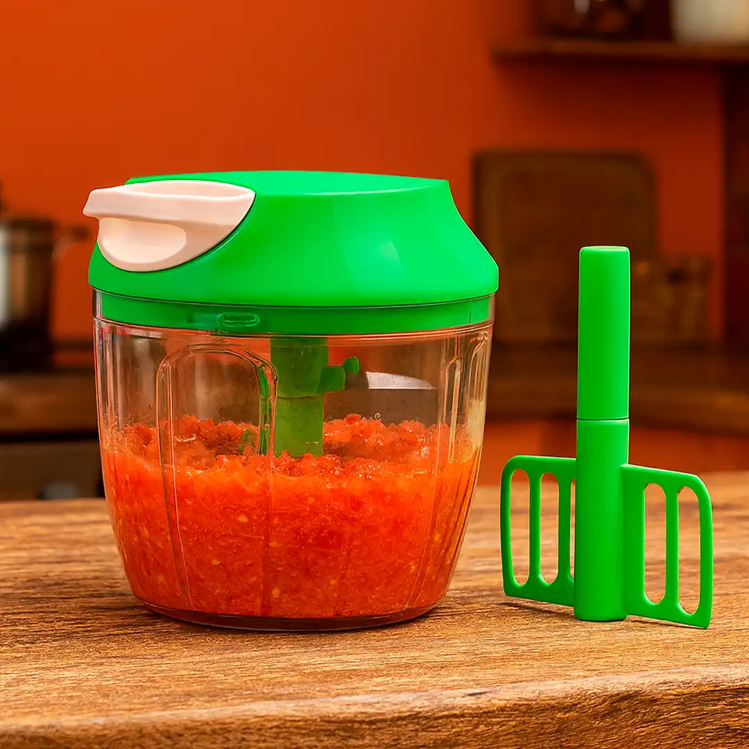PROCESSADOR MANUAL DE ALIMENTOS COM LÂMINAS INOX E BATEDOR – 14 CM